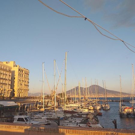 Bed & Breakfast La Mansarda Hotel Naples Exterior photo