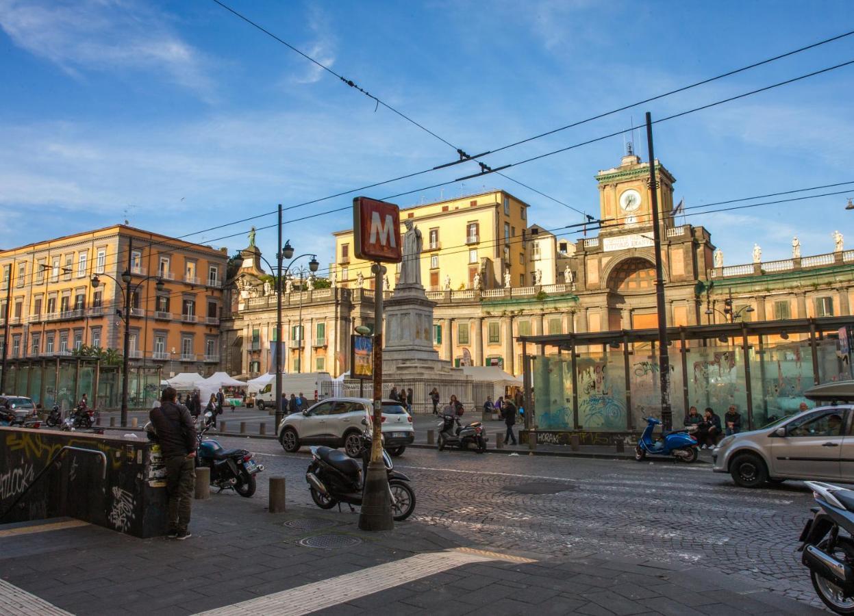 Bed & Breakfast La Mansarda Hotel Naples Exterior photo